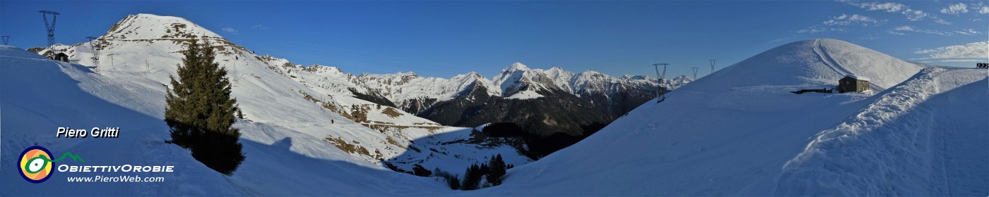 90 Vista panoramica sul percorso di discesa dalla strada prov. n. 48.jpg